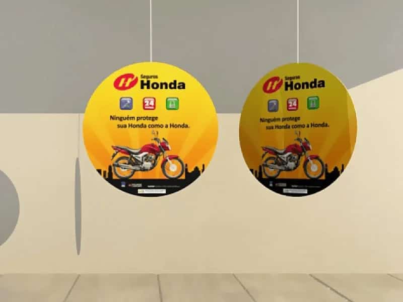 Móbile promocional, material de pdv, displays e expositores produzido pela Anglo Digital em Novo Hamburgo